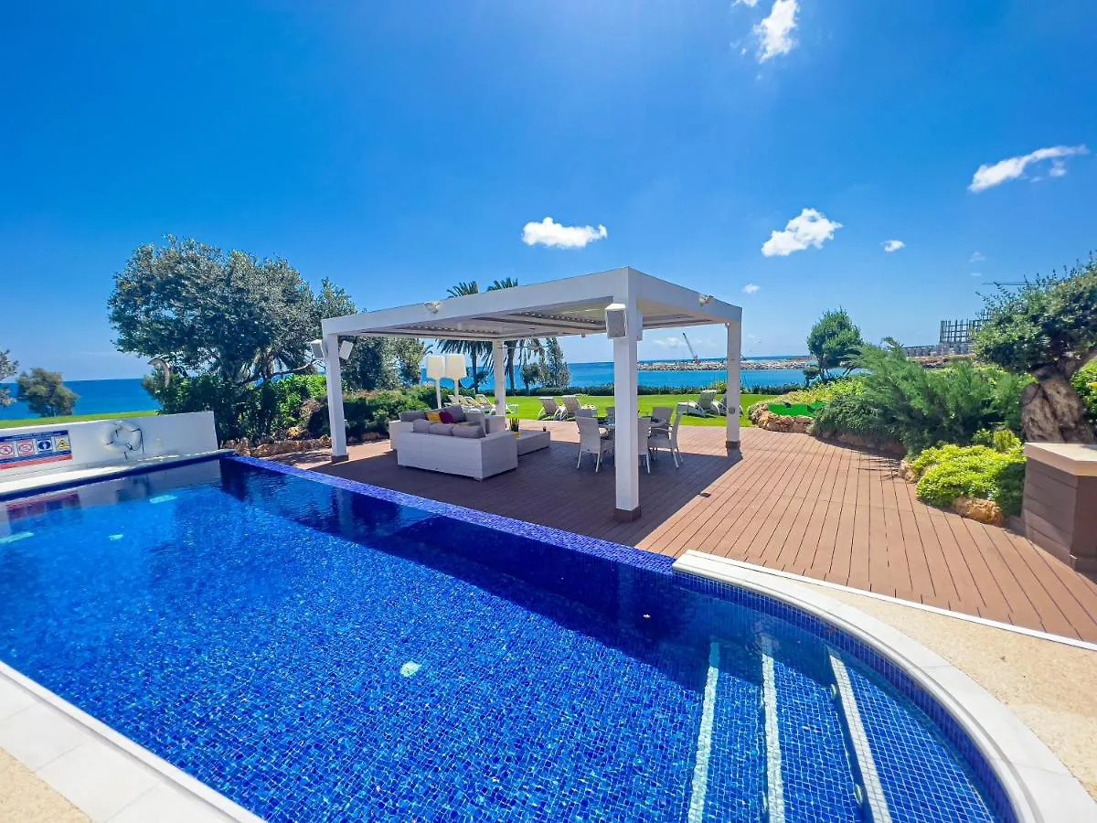 Erato Seafront Luxury Villa Protaras
