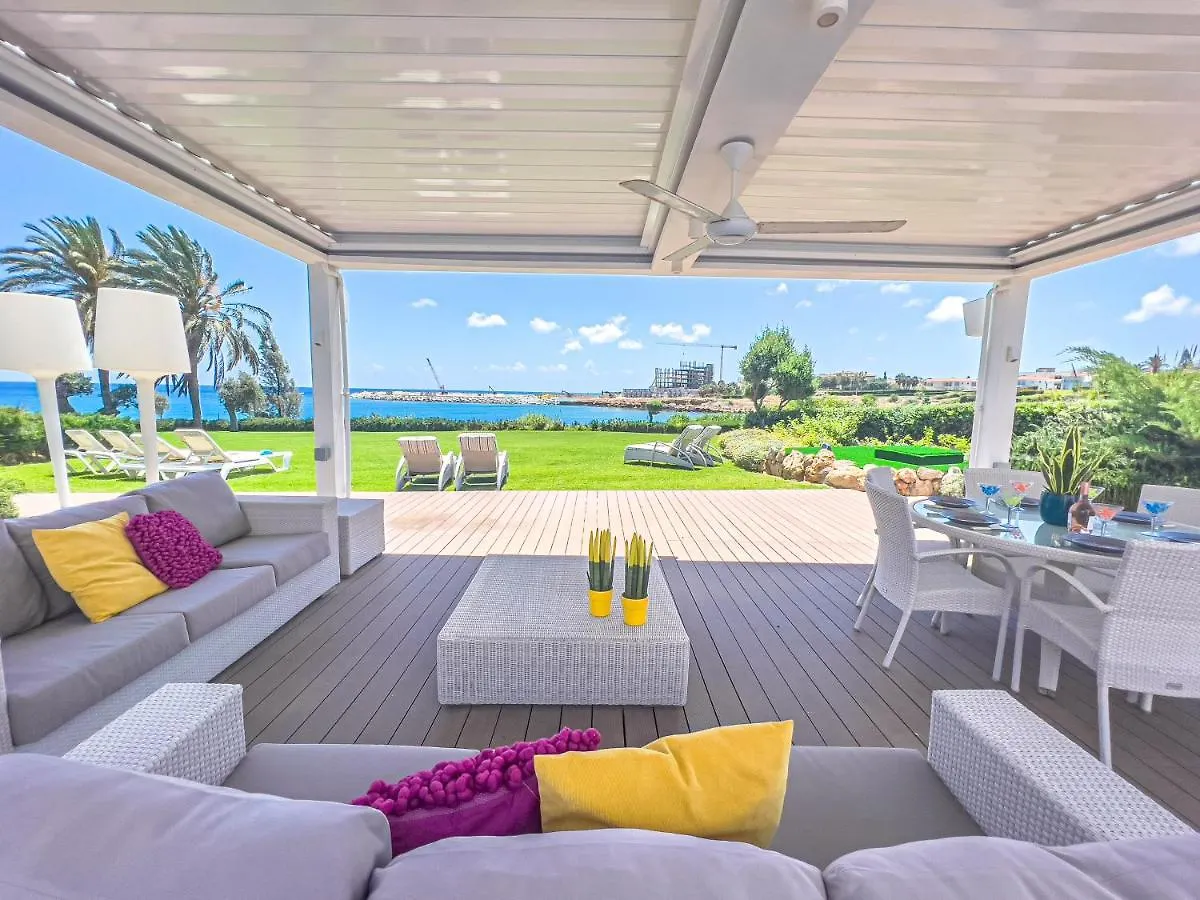 Erato Seafront Luxury Villa Protaras
